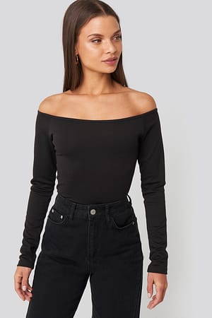 Off Shoulder Long Sleeved Top
