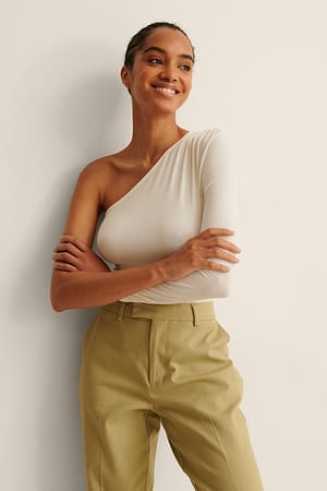 Offwhite One Shoulder Draped Body