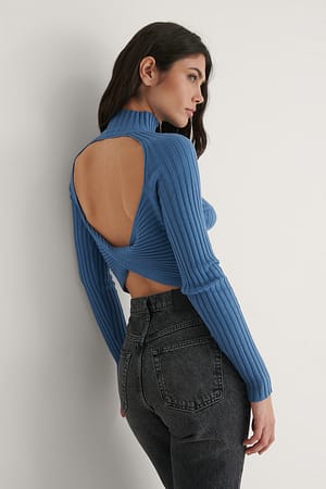 Open Twisted Back Knitted Sweater