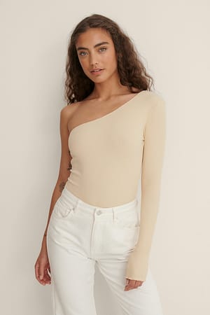 Image 4 of 5