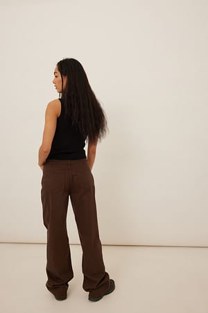 Image 2 of 6
