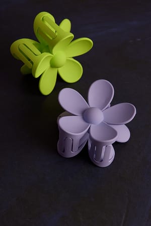 Image 3 of 4
