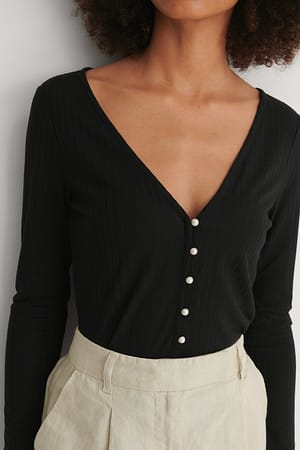 Image 4 of 4