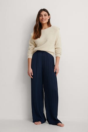 Pleated Wide Leg Pants