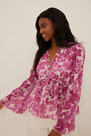 Red/Pink Roses Blusa de gasa de manga larga con volantes