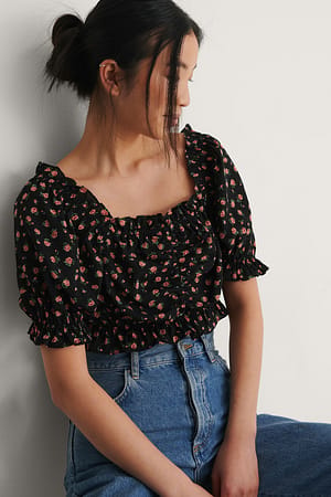 Black Flower Bedrucktes Top