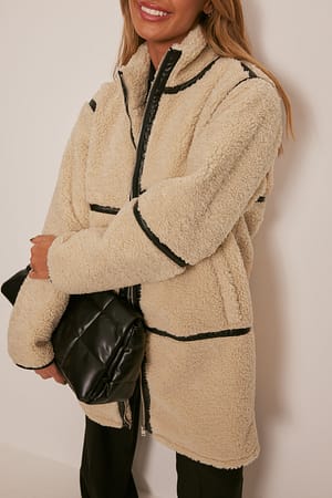 Image 4 of 4