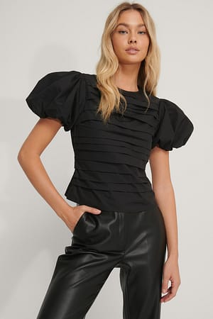 Blus Med Puffärm