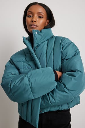 Blue Wattierte Jacke mit Steppdetails