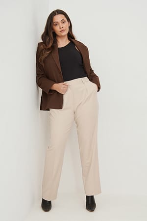 Beige Recycelte Anzughose mit mittlerer Taille