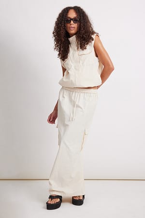 Light Beige Kjol med fickdetalj