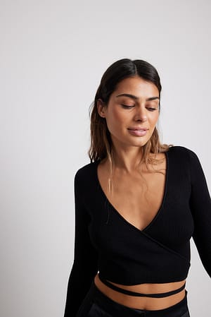 Black Ripp-Strickpullover zum Wickeln