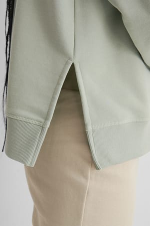 Image 4 of 4