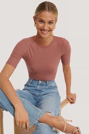 Round Neck Ribbed Top
