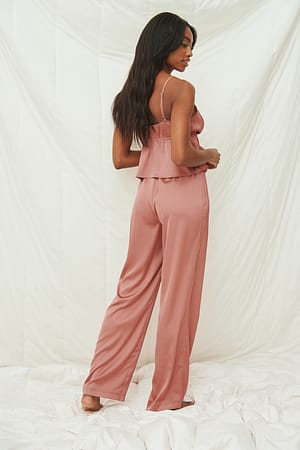 Image 3 of 4