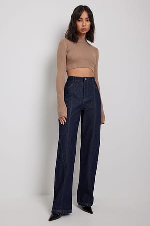 Blue Lige jeans med en sømdetalje