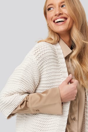 Offwhite Short Sleeve Heavy Knitted Cardigan
