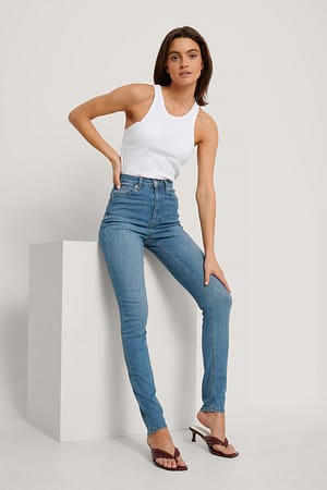 Skinny jeans med hög midja