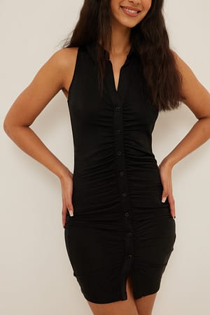 Black Gerafftes ärmelloses Kleid