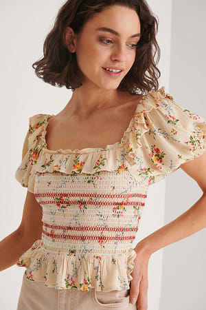 Kurzes Smocked-Top