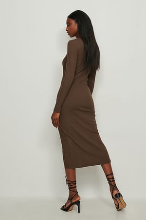 Image 2 of 4