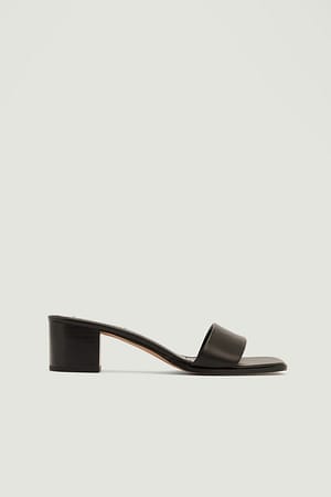 Stacked Mules Med Blokkhæl