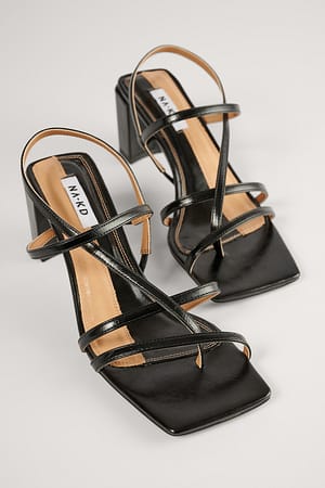 Black Cuñas Con Tiras
