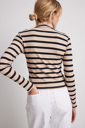 beige/Black Jersey acanalado de cuello alto y manga larga a rayas