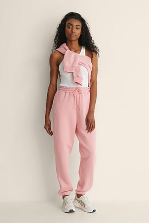 Pink Spitz zulaufende Bio-Sporthose