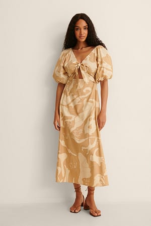 Beige Combo Økologisk kjole med knude foran