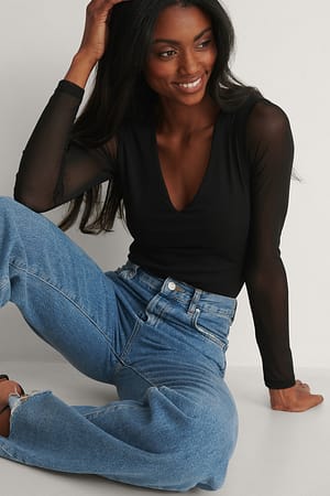 Black V-hals netbody
