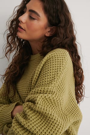 Light Green Recycelter Waffel-Strickpullover mit Rundkragen