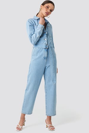 Light Blue Wash Buksedragt I Denim Med Taljebælte