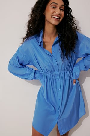 Sky Blue Kleid mit Hüftdetail