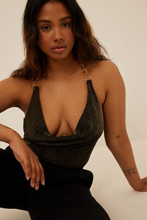 Black Waterfall Chain Detail Singlet