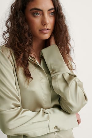 Green Chemise manchettes larges