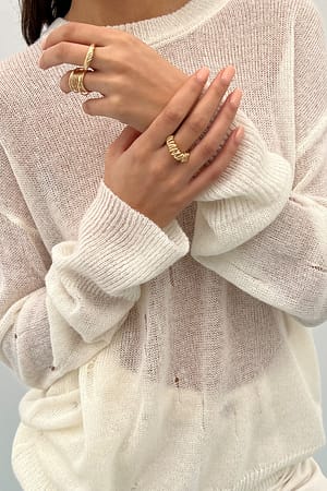 Gold Anillo estilo alambre