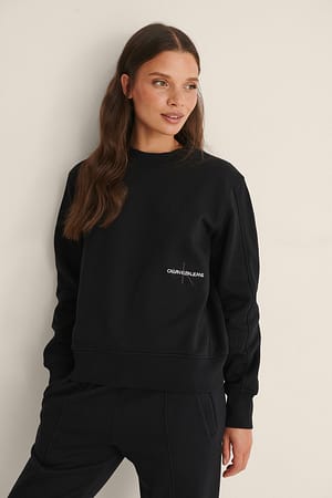 CK Black Pullover