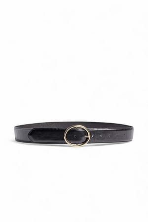 Black Oval Buckle Leather Padded Belt