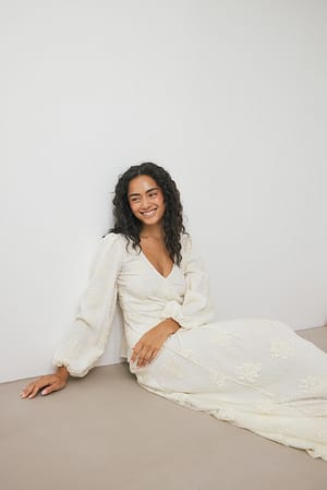 Image 4 of 7