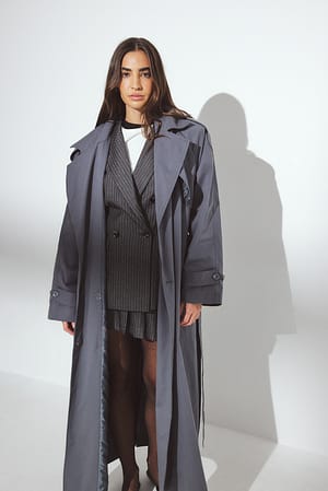 Image 4 of 7