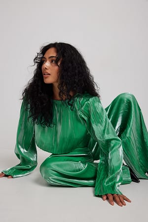 Dark Green Plisseret kort bluse med detalje