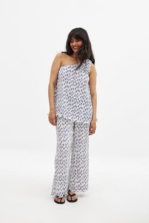 Flower Print Pleated Trousers