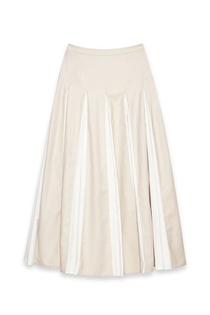 Beige/White Pleated Maxi Skirt