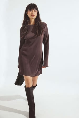 Dark Brown Plissiertes Minikleid