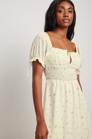 Basil Flower Puff Tie Sleeve Midi Dress
