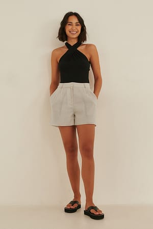 Image 2 of 6