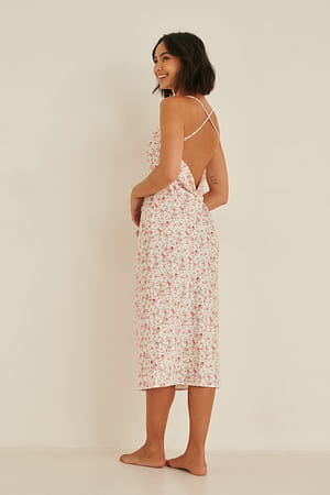 Coral Flower Print Genanvendt midikjole med vandfaldseffekt i satin