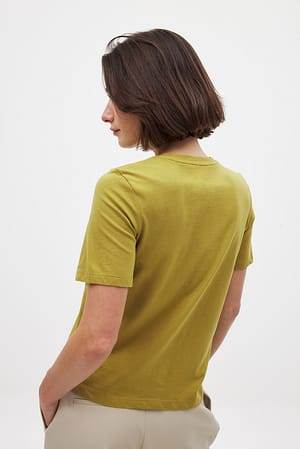 Image 2 of 6