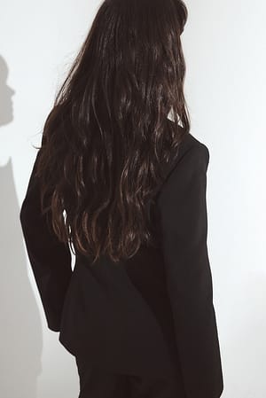 Image 2 of 6